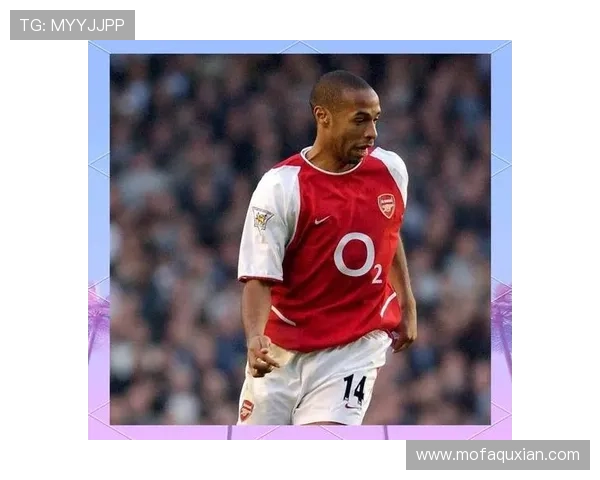 内贾德：从绿茵场上的传奇到足球历史的璀璨明星