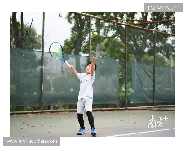 刘秀英独家分享网球技巧与心得助你提升球技的秘密武器