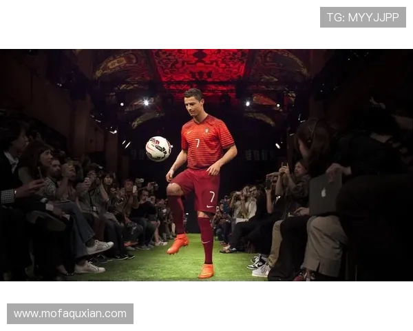 高清足球明星女生壁纸精选展现运动魅力与青春活力的完美结合